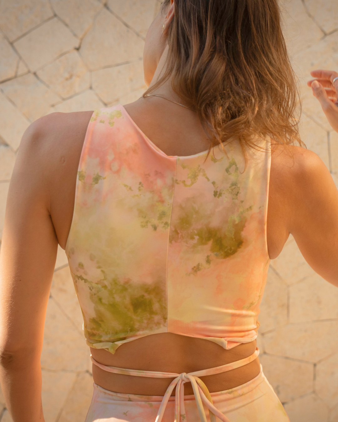 CROP TOP EARTH